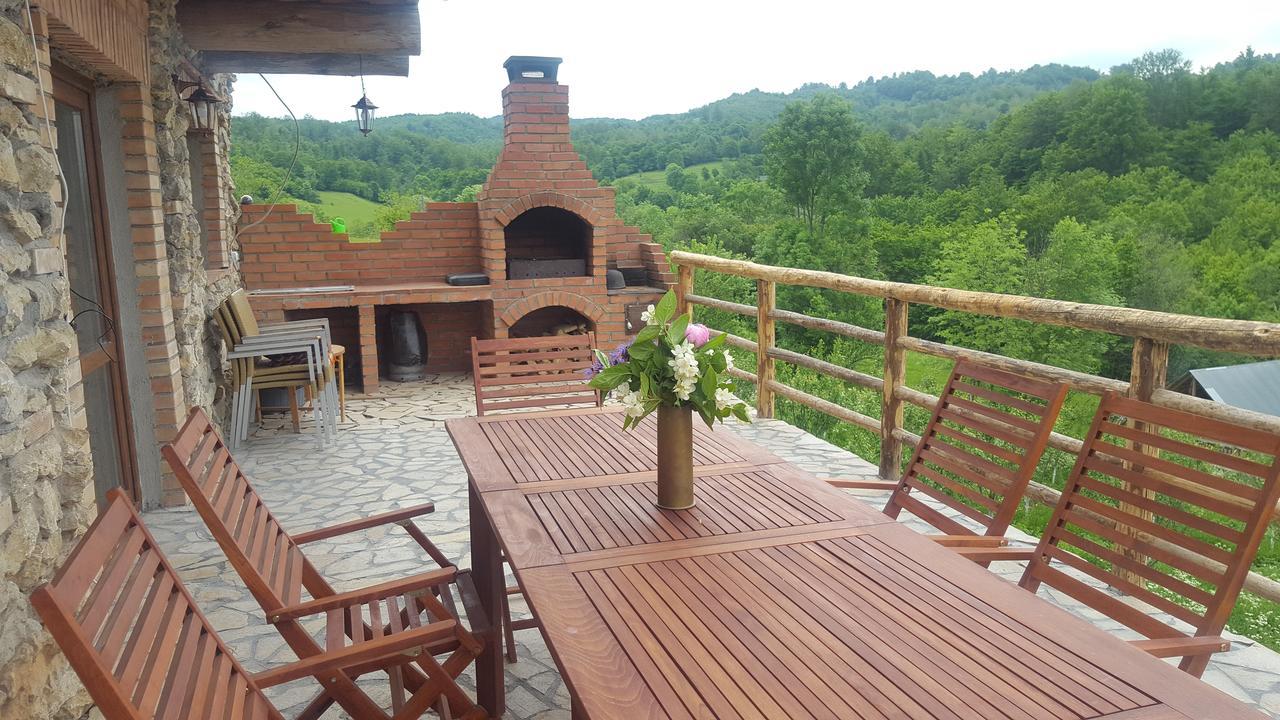 Casa Din Piatra Hotel Poiana  Exterior photo